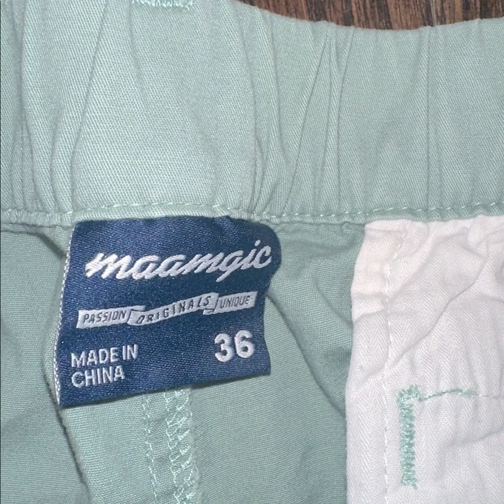 Maamgic Light Green mens Shorts size 36